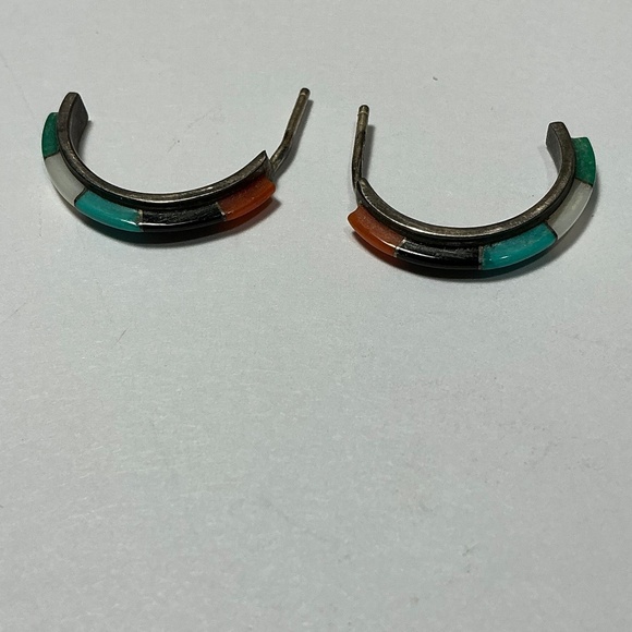 Native American Style Sterling Silver Half Hoop Earrings W/ Turquoise & Coral - Picture 3 of 7